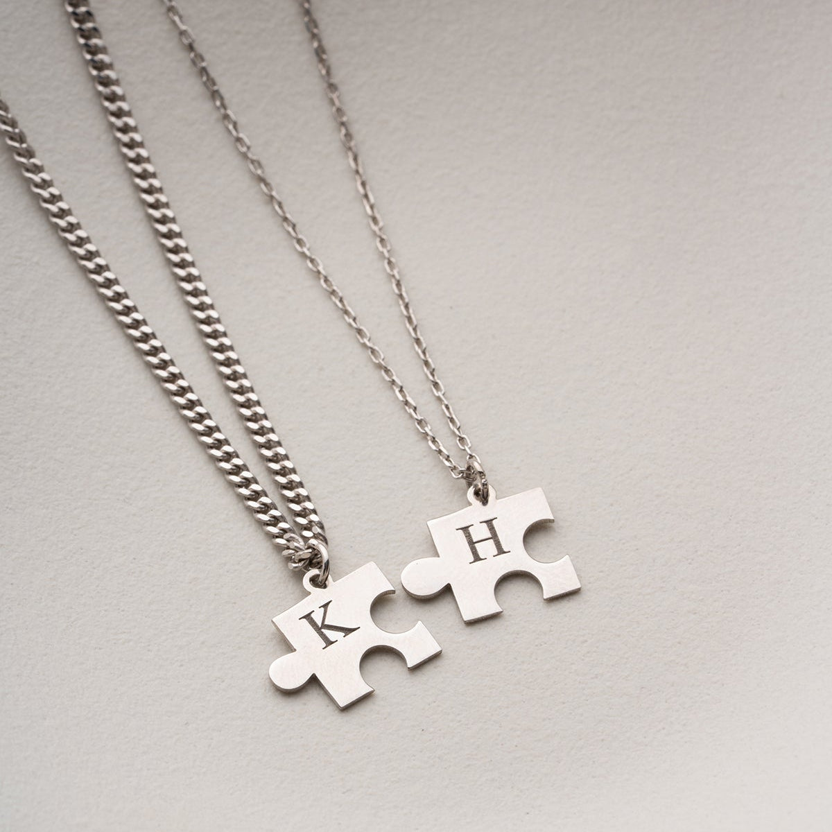 925 Gümüş| Harfli Puzzle Çift Kolye