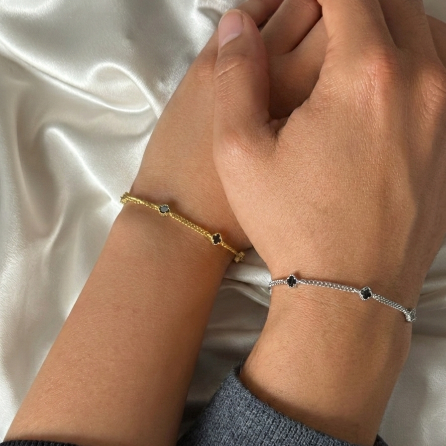 925 Gümüş| Siyah Mini Yonca Çift Bileklik